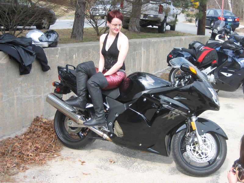 Zeph on Darxus' XX at MotoMarket party