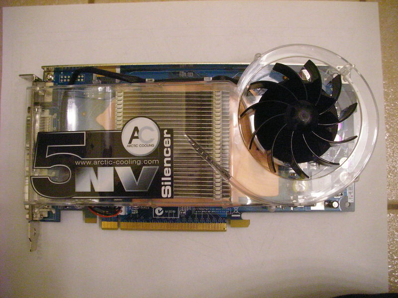 blue Asus 7800GT + Arctic Cooling NV Silencer 5 rev. 3